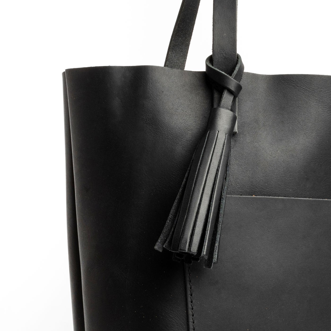 Black*Large | Fringed leather tassel with leather loop