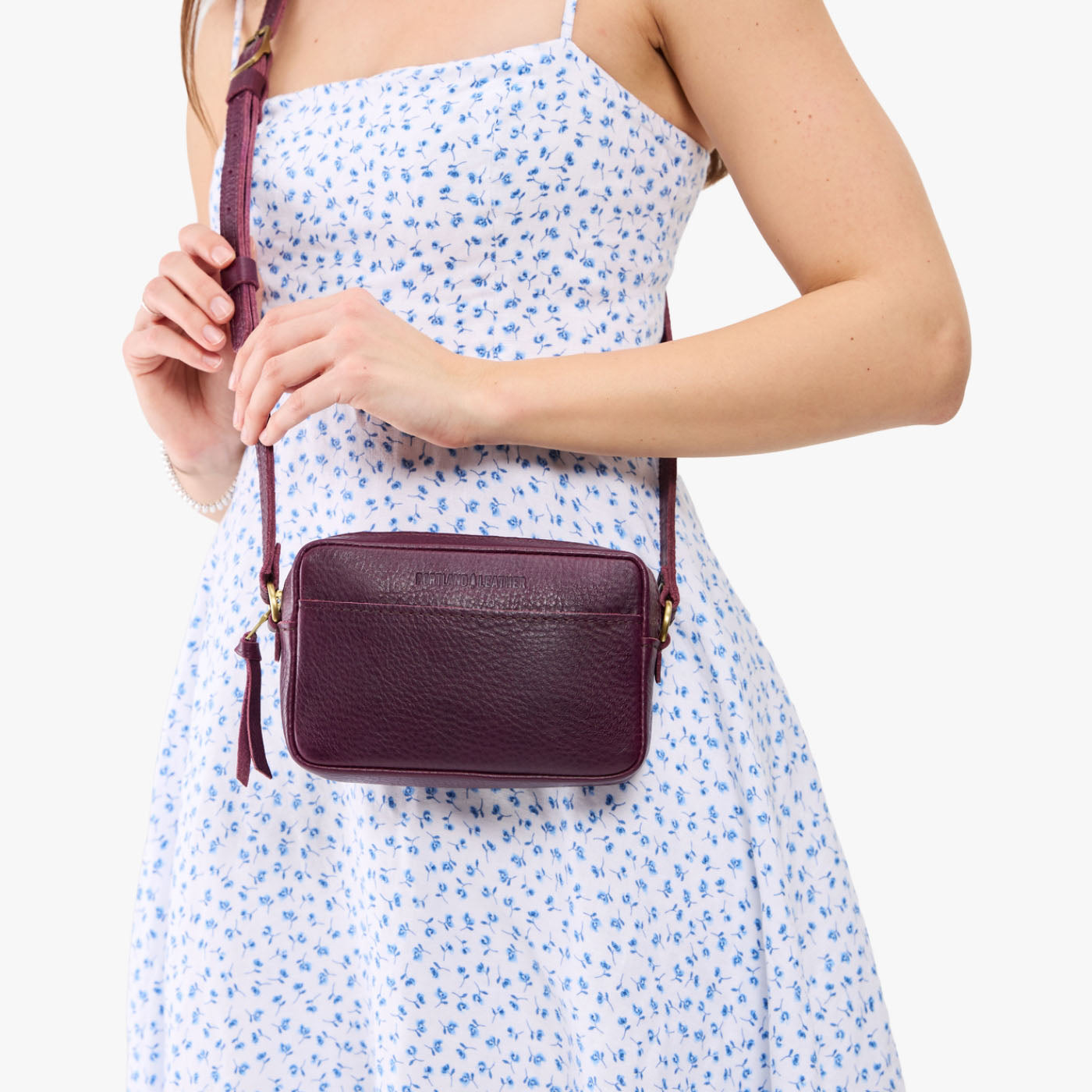 Plum*Small | Mid-size rectangular crossbody with adjustable strap