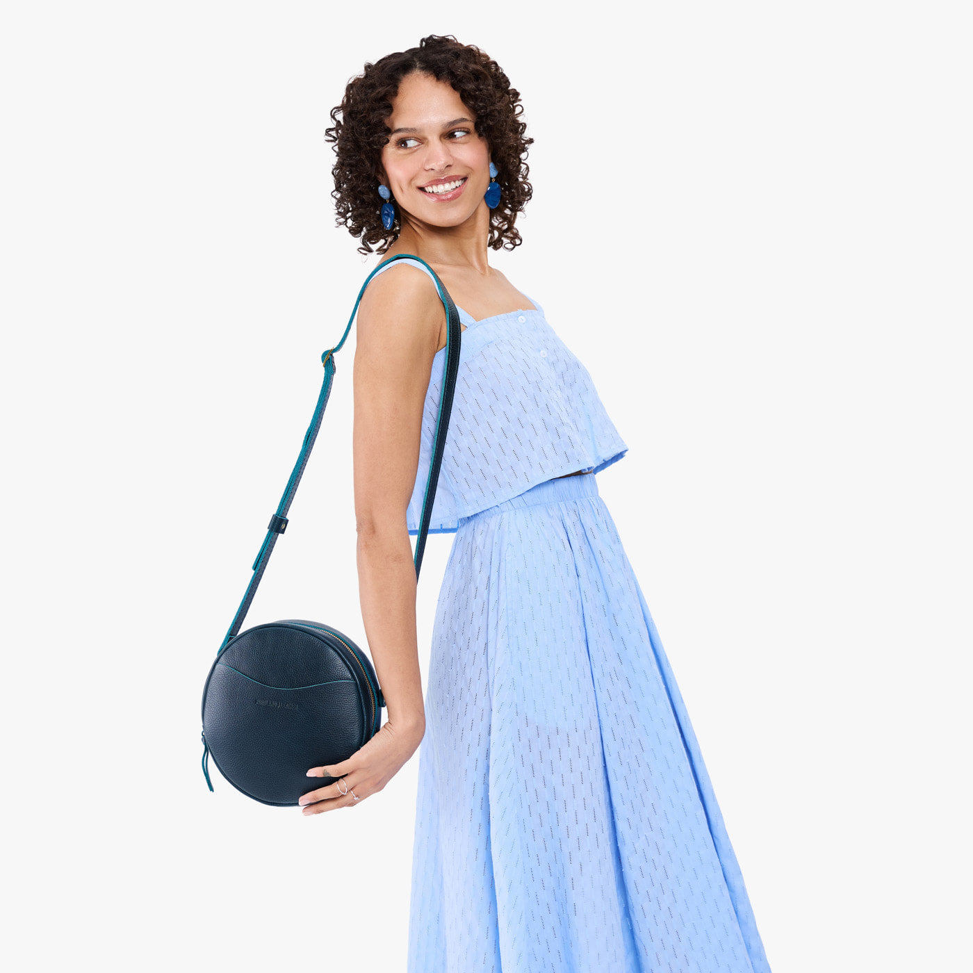 Boreal*Large | Circle shaped crossbody bag with top zipper