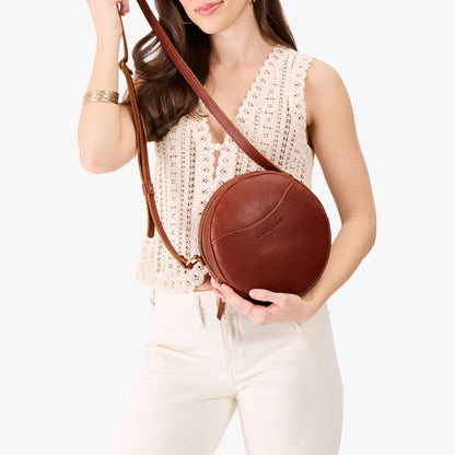 Nutmeg*Large | Circle shaped crossbody bag with top zipper
