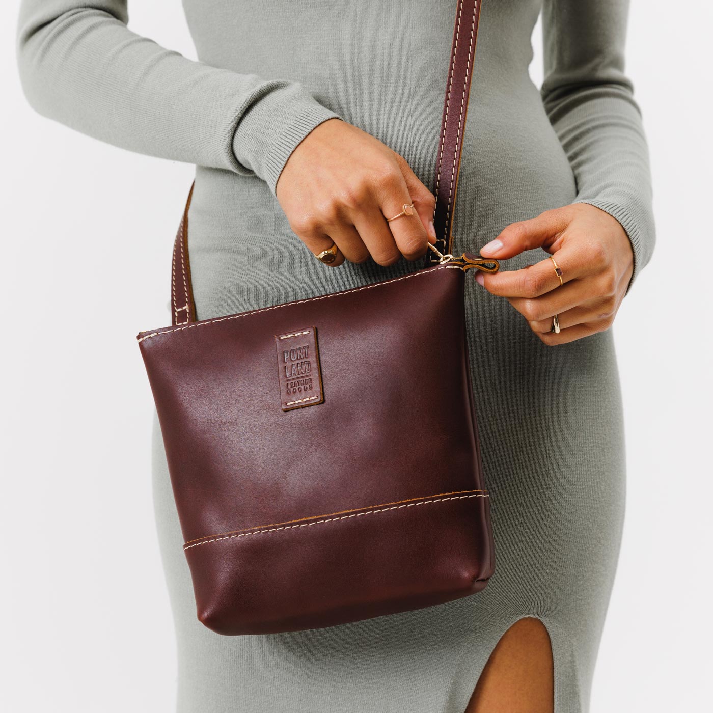 Cognac | Small rectangular crossbody purse with top zipper and interior pocket