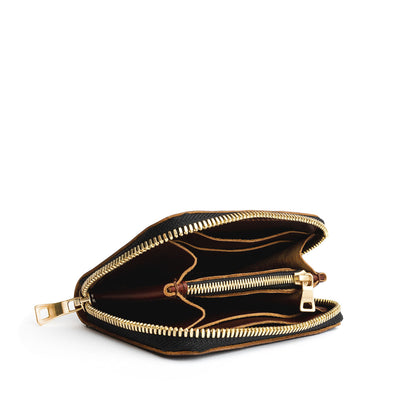 Cognac | Small leather wallet with zipper open