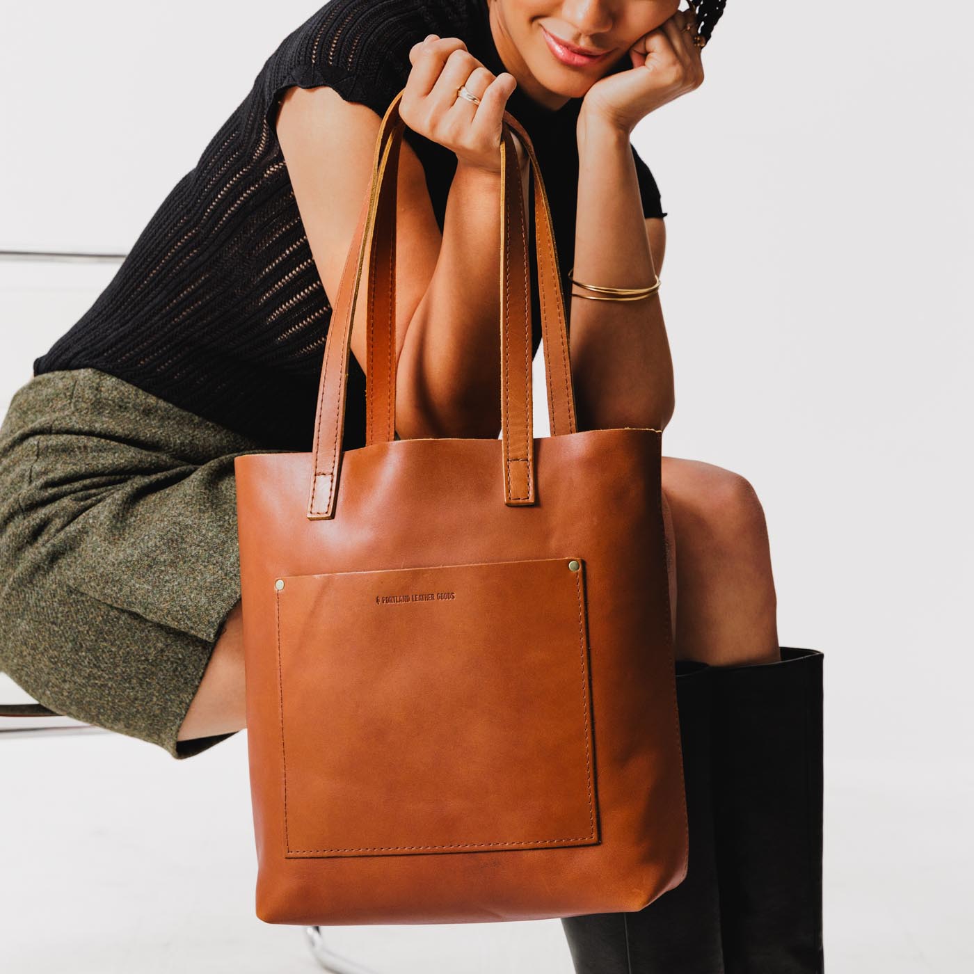 Honey | Medium Tote with dual shoulder straps and crossbody strap