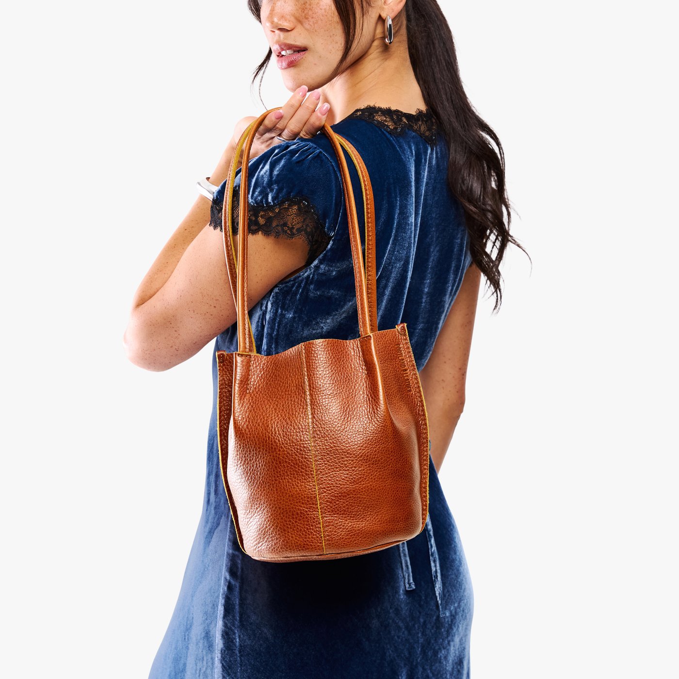 Sienna*Small | Petite bucket shaped tote bag with matching leather handles