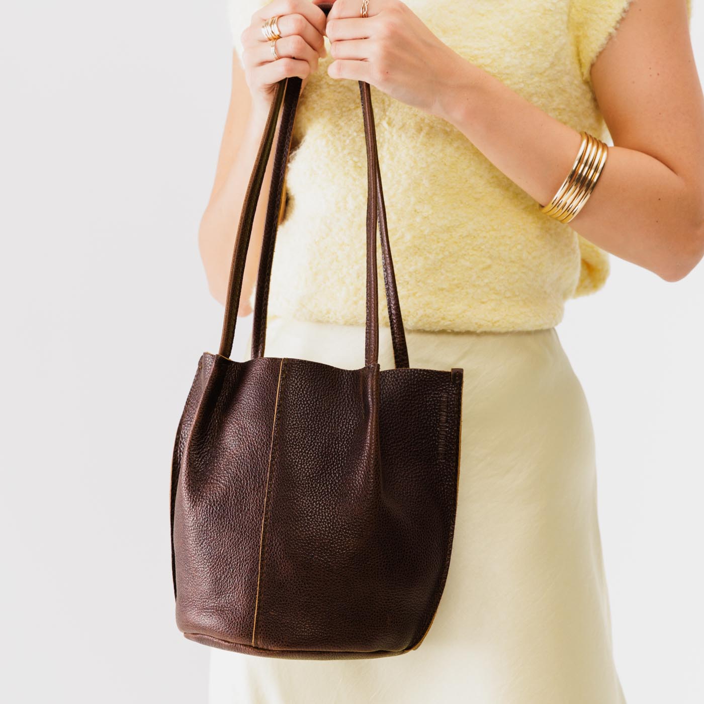 Coldbrew*Small | Petite bucket shaped tote bag with matching leather handles