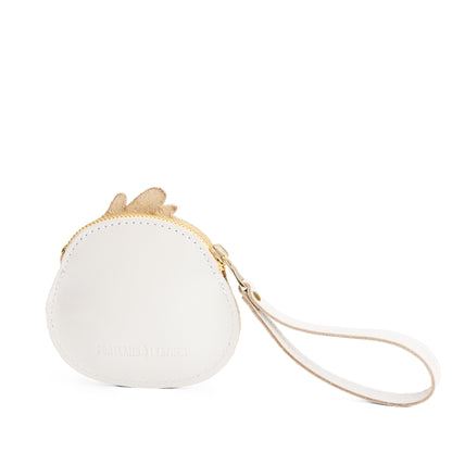 Pearl | Duck-shaped pouch with zipper opening and wristlet