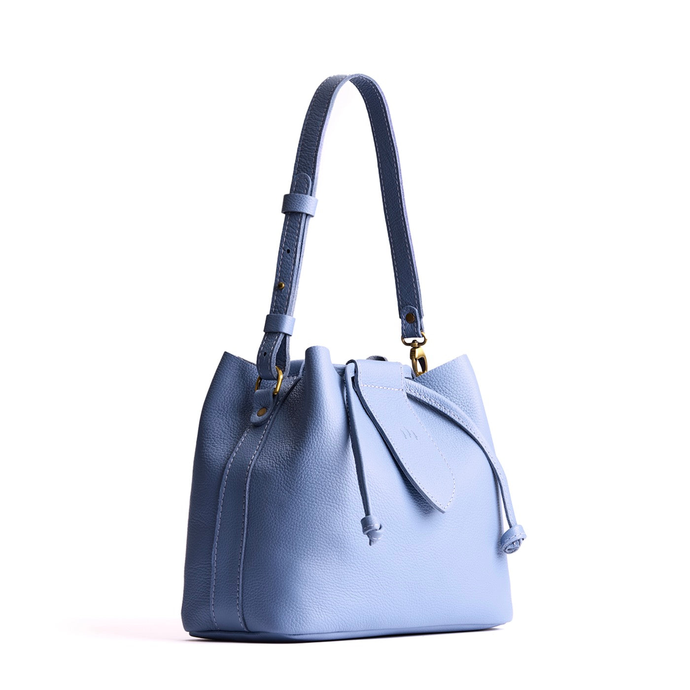 Aster*Large | Symmetrical leather bag with leather drawstring closure and adjustable shoulder strap