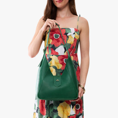 Bacalar | Model wearing structured hobo shoulder bag with adjustable strap and magnetic closure