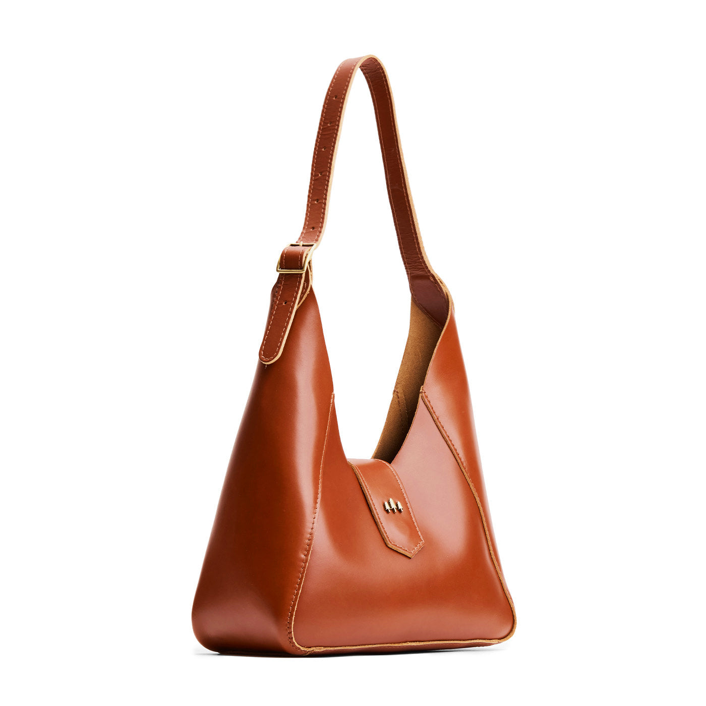 Madrone | Structured hobo shoulder bag with adjustable strap and magnetic closure