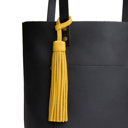 Polmello*Jumbo | Fringed leather tassel with leather loop
