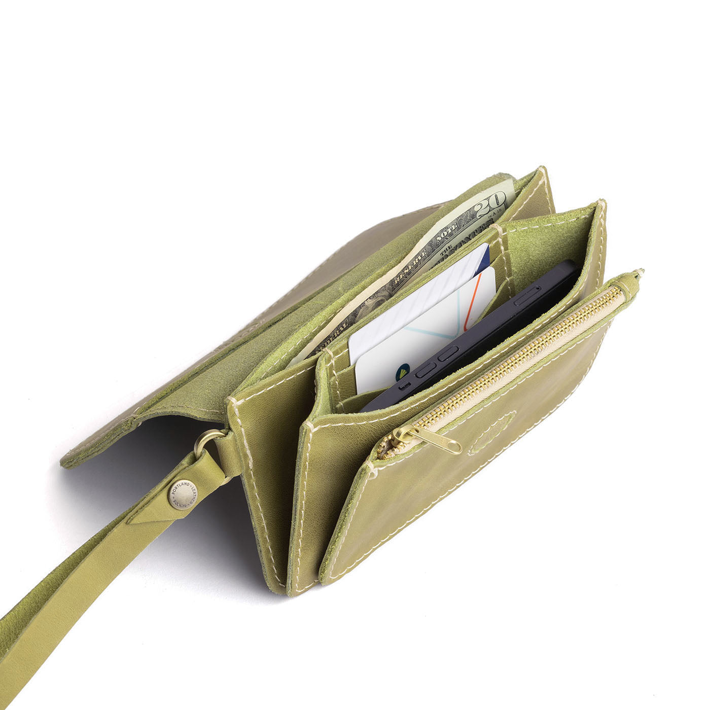 Anjou | Leather wallet clutch with wristlet and magnetic closure