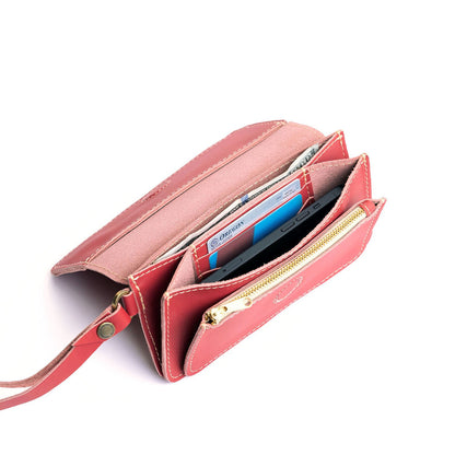 Begonia | Leather wallet clutch with wristlet and magnetic closure