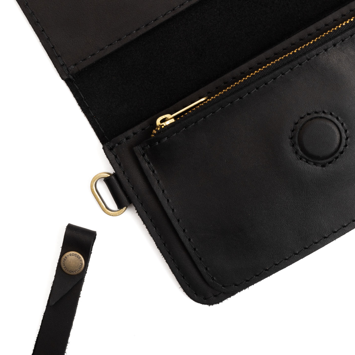 Black | Leather wallet clutch with wristlet and magnetic closure