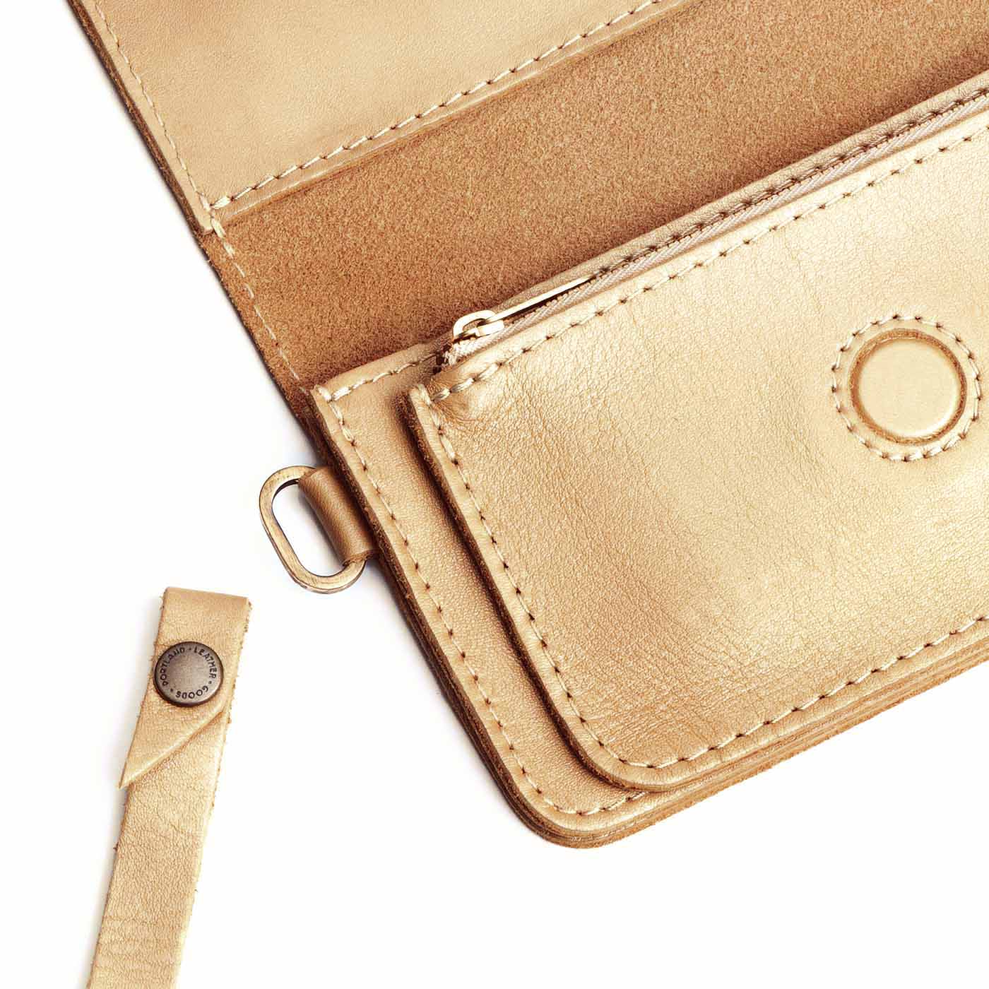 Champagne | Leather wallet clutch with wristlet and magnetic closure