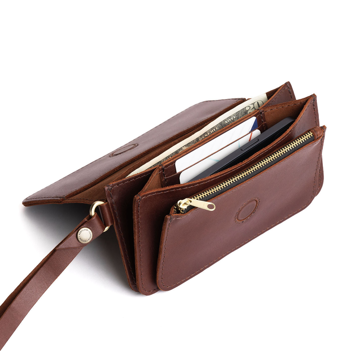 Cognac | Leather wallet clutch with wristlet and magnetic closure