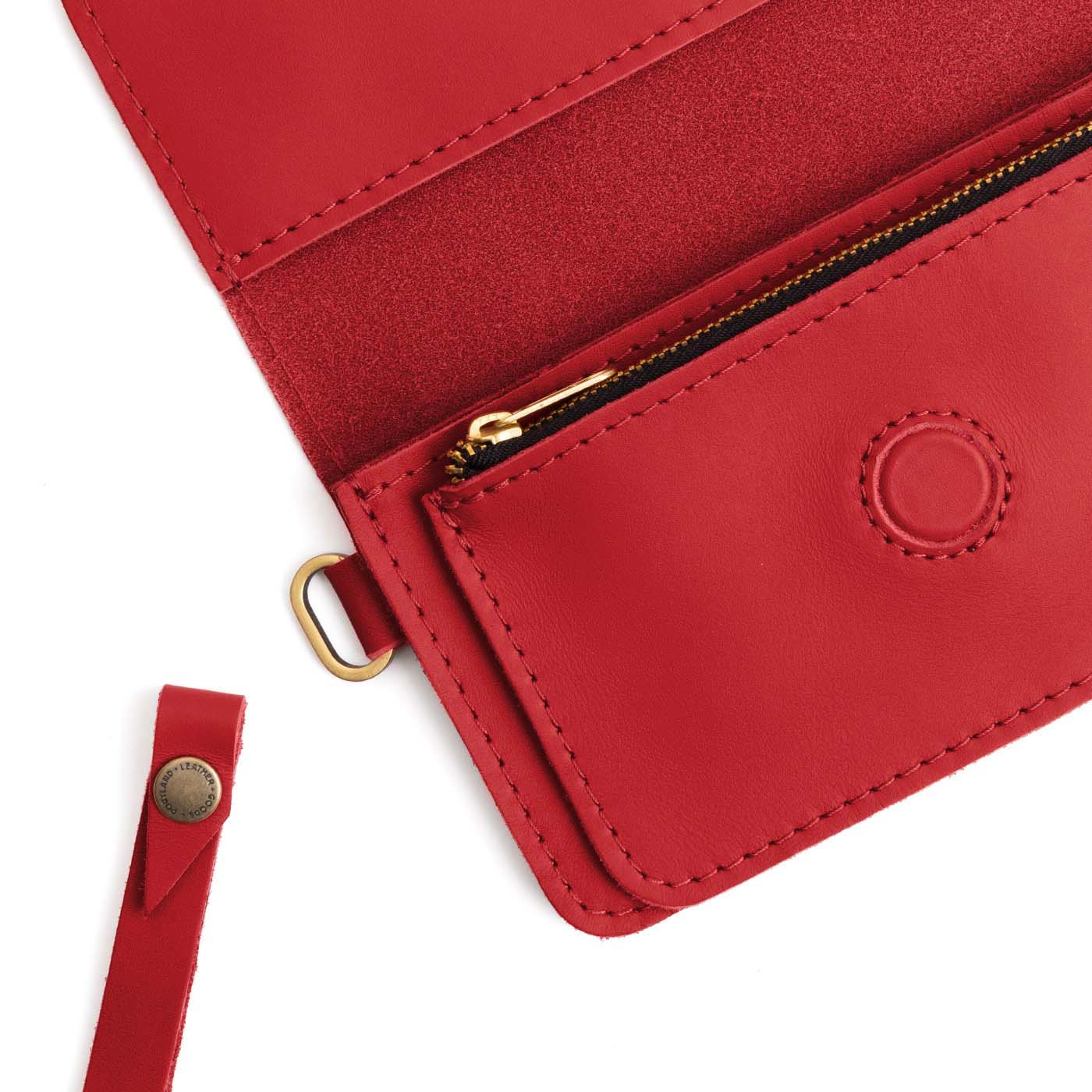 Crimson | Leather wallet clutch with wristlet and magnetic closure