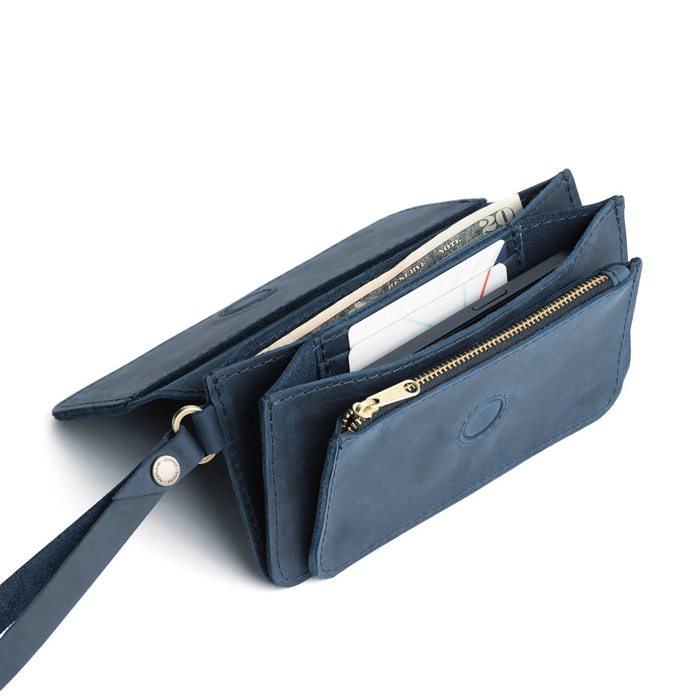 Deep Water | Leather wallet clutch with wristlet and magnetic closure