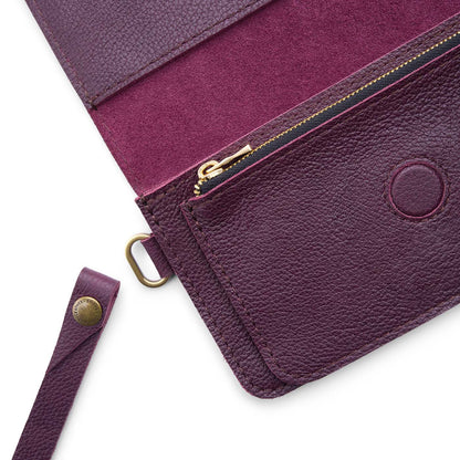 Plum | Leather wallet clutch with wristlet and magnetic closure