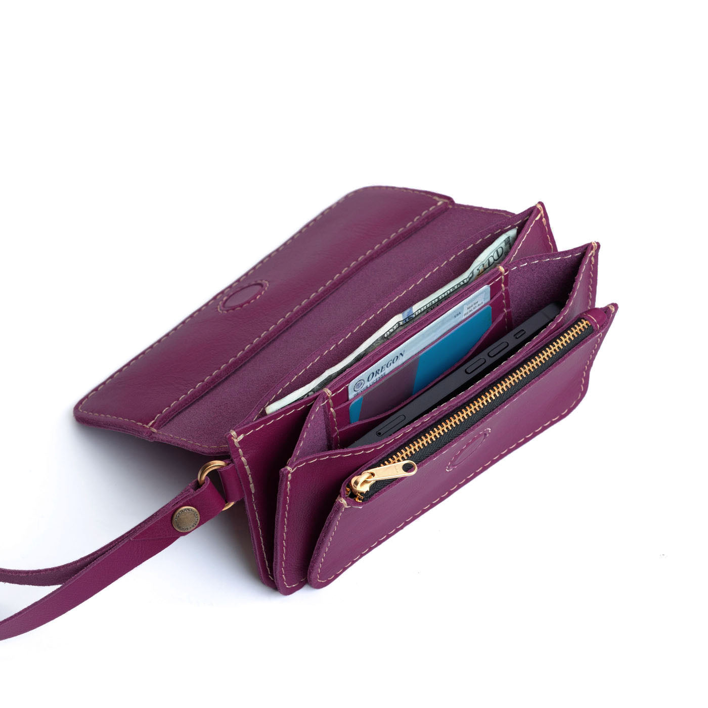 Sweet Pea | Leather wallet clutch with wristlet and magnetic closure