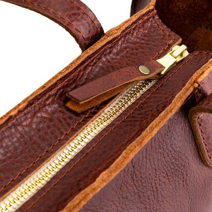 Nutmeg*Zipper | Structured mid-size tote bag with overlapping panels and crossbody strap