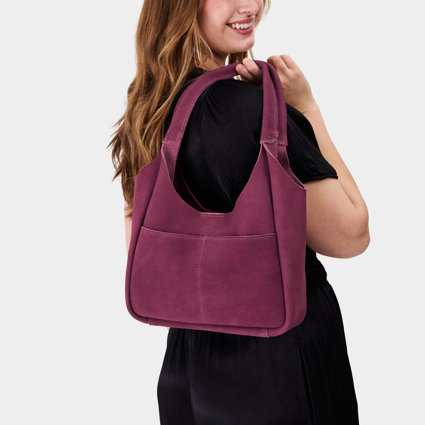 Superbloom*Large | U-shaped, flat-bottomed leather shoulder bag with two outside pockets