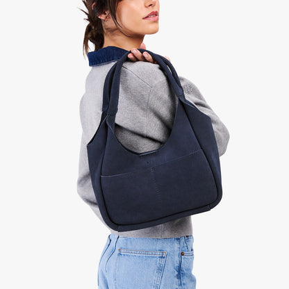 Alaska Blue*Medium | U-shaped, flat-bottomed leather shoulder bag with two outside pockets