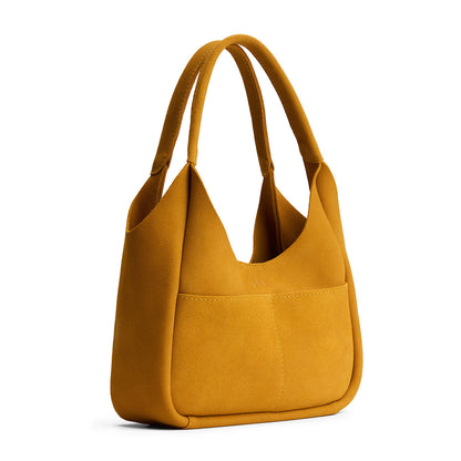 Dijon*Medium | U-shaped, flat-bottomed leather shoulder bag with two outside pockets