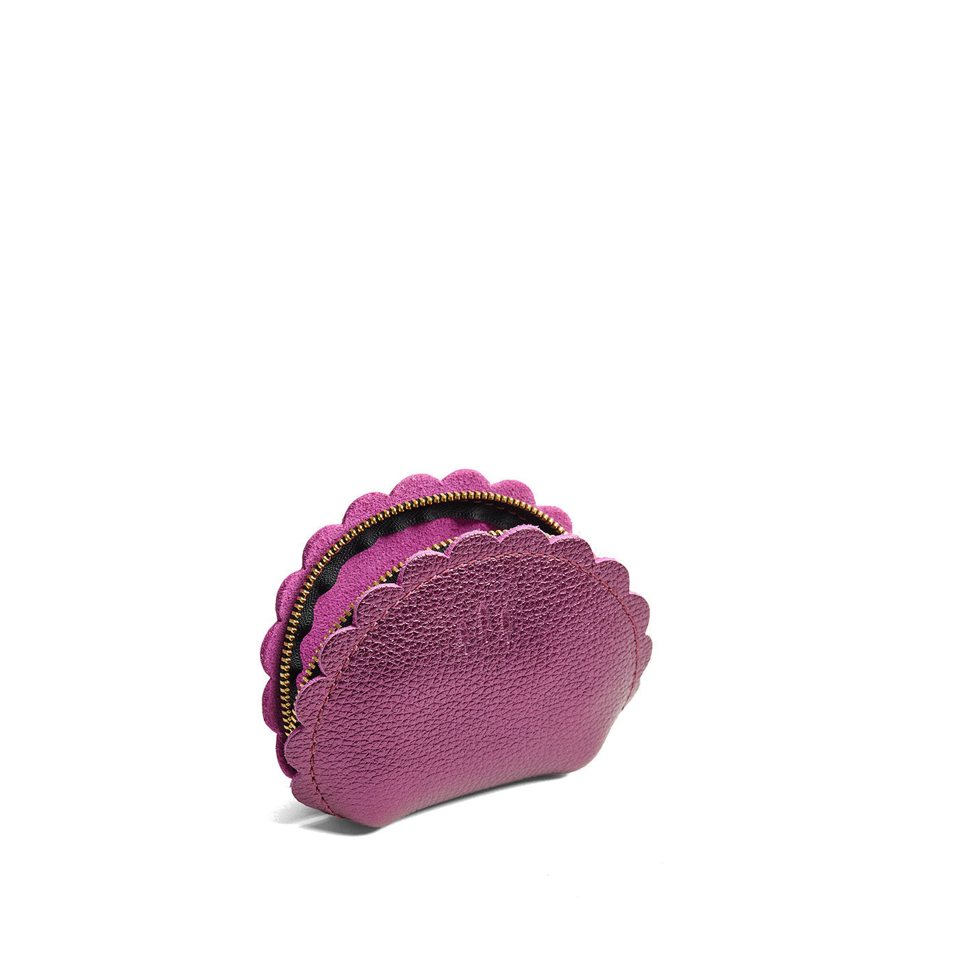 Ultra Violet*Small | Curved leather pouch with zipper and scalloped edges