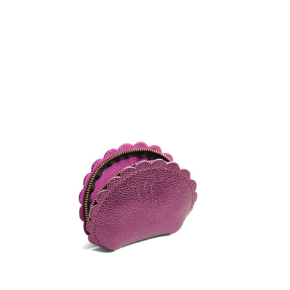 Ultra Violet*Small | Curved leather pouch with zipper and scalloped edges