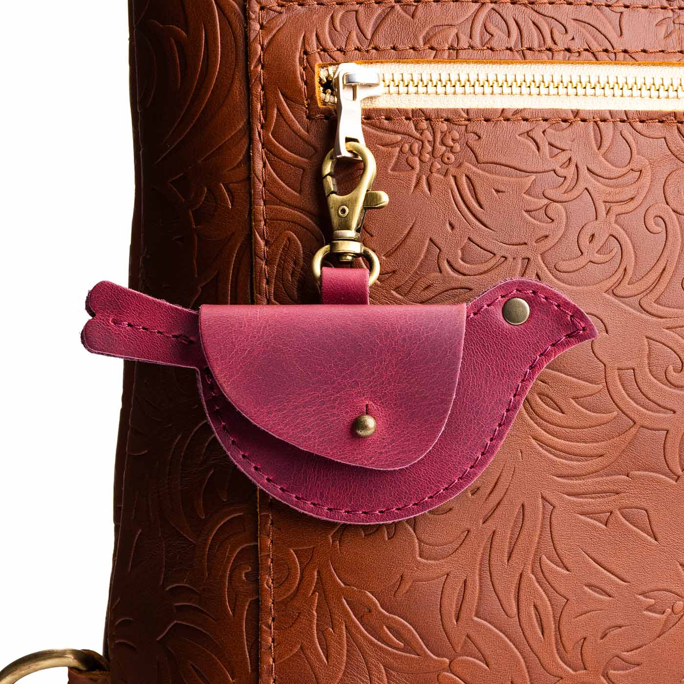 Anemone | Bird shaped pouch with button closure and lobster clasp