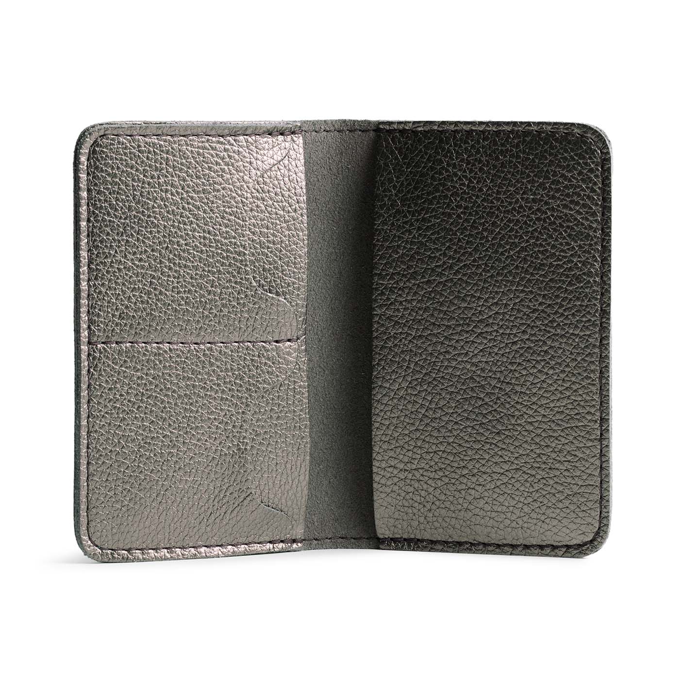 Stardust | Leather passport case with PLG logo