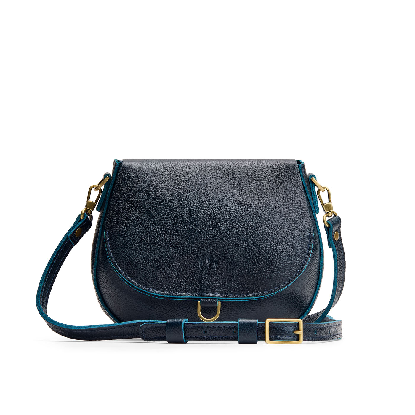 Boreal*Small | Petite leather Crossbody with a flap and magnetic closure