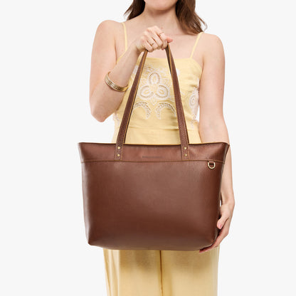 Asheville*Large*Zipper | Leather tote bag with riveted straps and exterior key loop