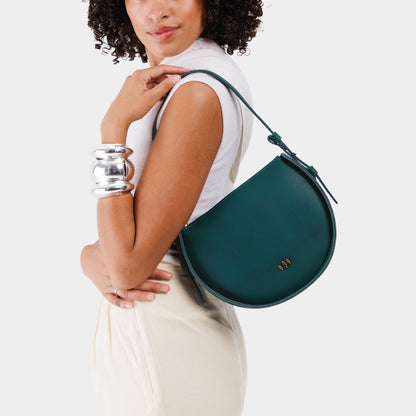 Harbor | Model wearing a rounded structured shoulder bag