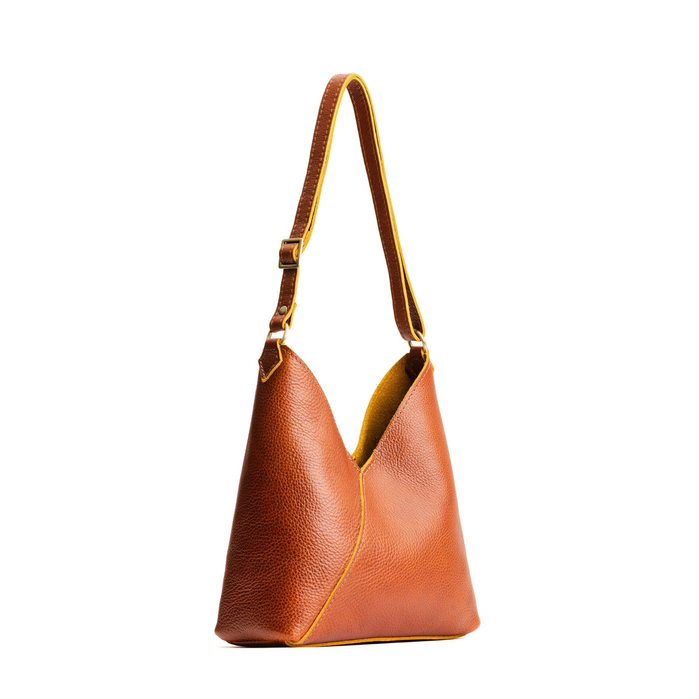 Sienna*Small | Petite shoulder bag with magnetic snap closure