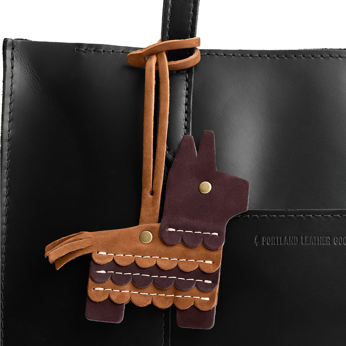 Velvet Brown | Leather piñata shaped tassel
