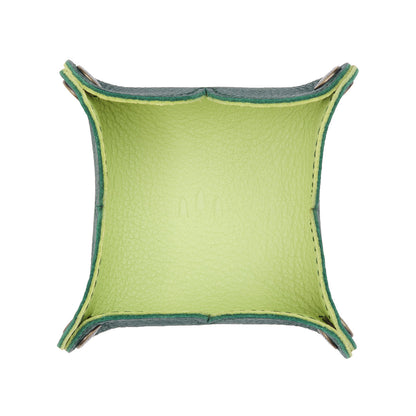 Bacalar | Desert bell-shaped foldable leather tray with snap-button corners