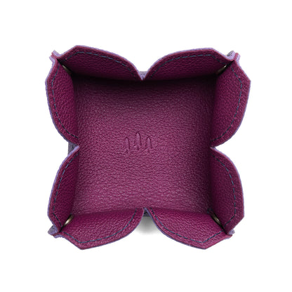 Empire | Desert bell-shaped foldable leather tray with snap-button corners