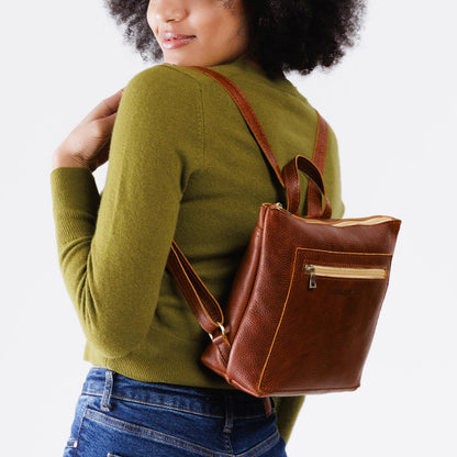 Nutmeg*Small | Small square slim leather tote backpack VARIANT2