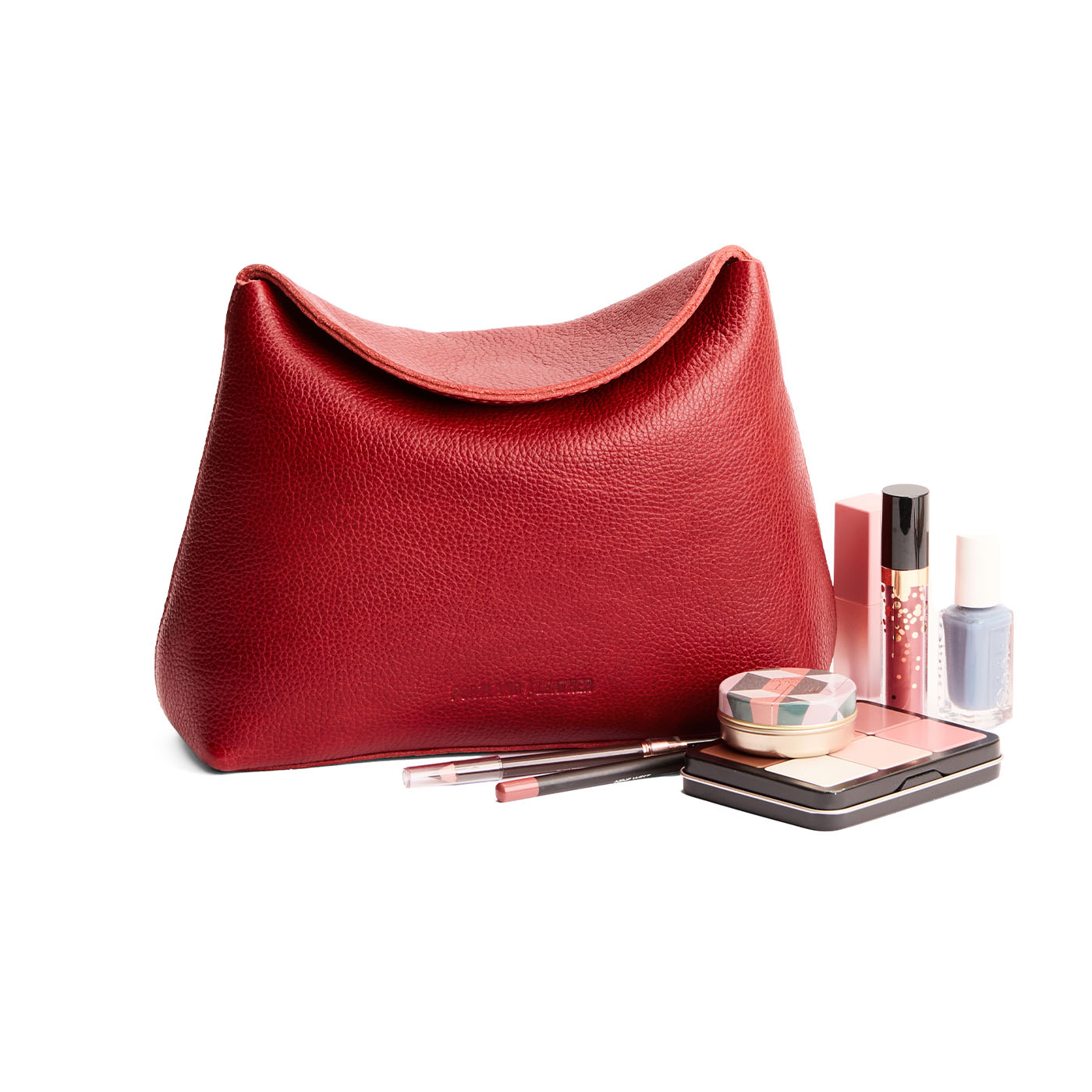 Chili Red | Leather pouch with a folded magnetic closure
