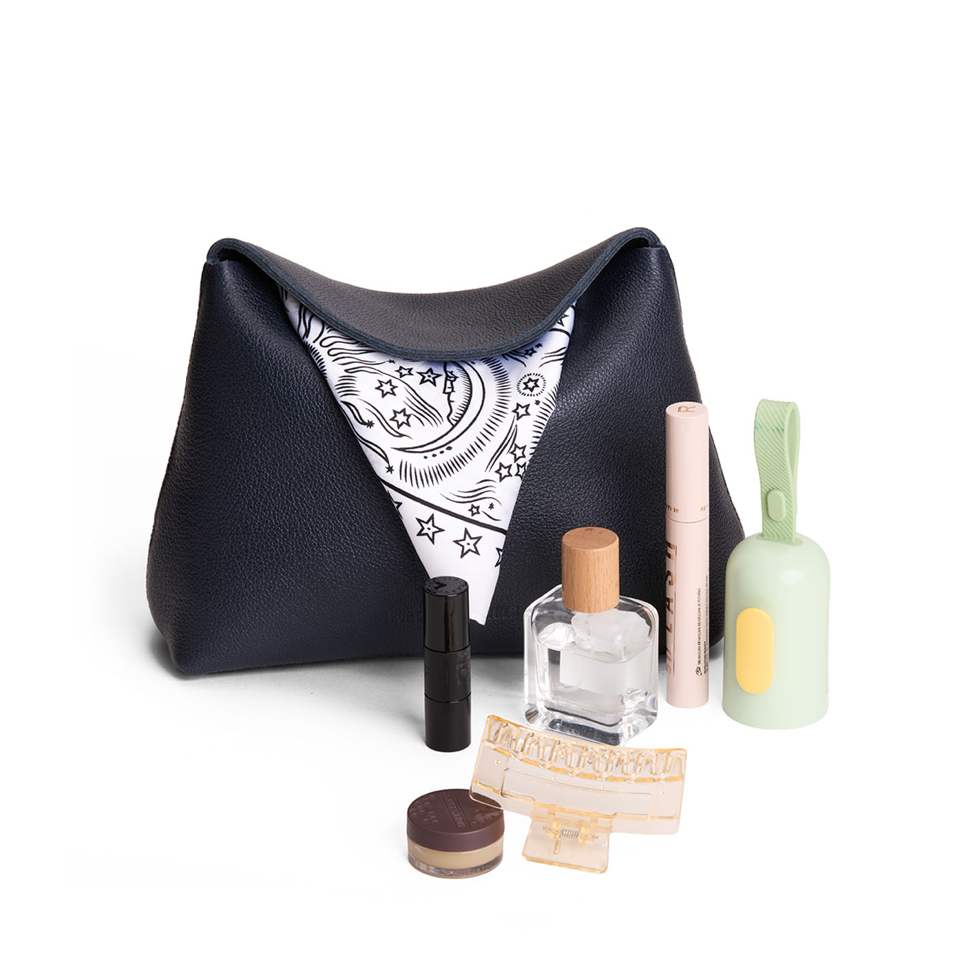 Night Owl | Leather pouch with a folded magnetic closure