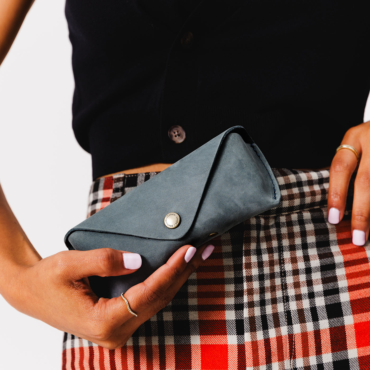 Storm | Leather sunglasses case with snap closure