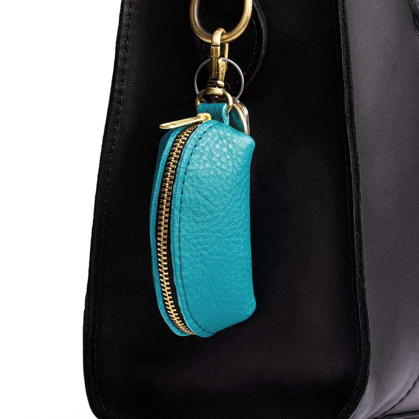 Baja | Taco shaped leather pouch with zipper and swivel lobster clasp on bag