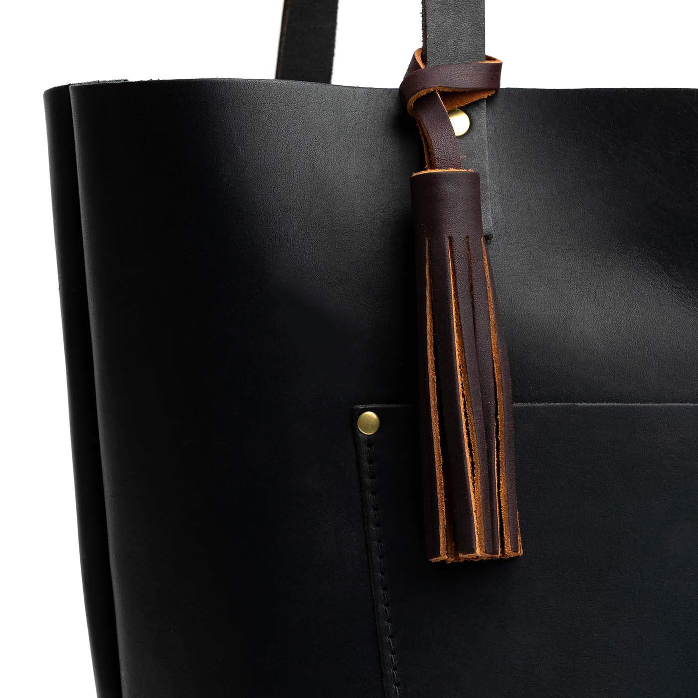 Grizzly | Fringed leather tassel with leather loop