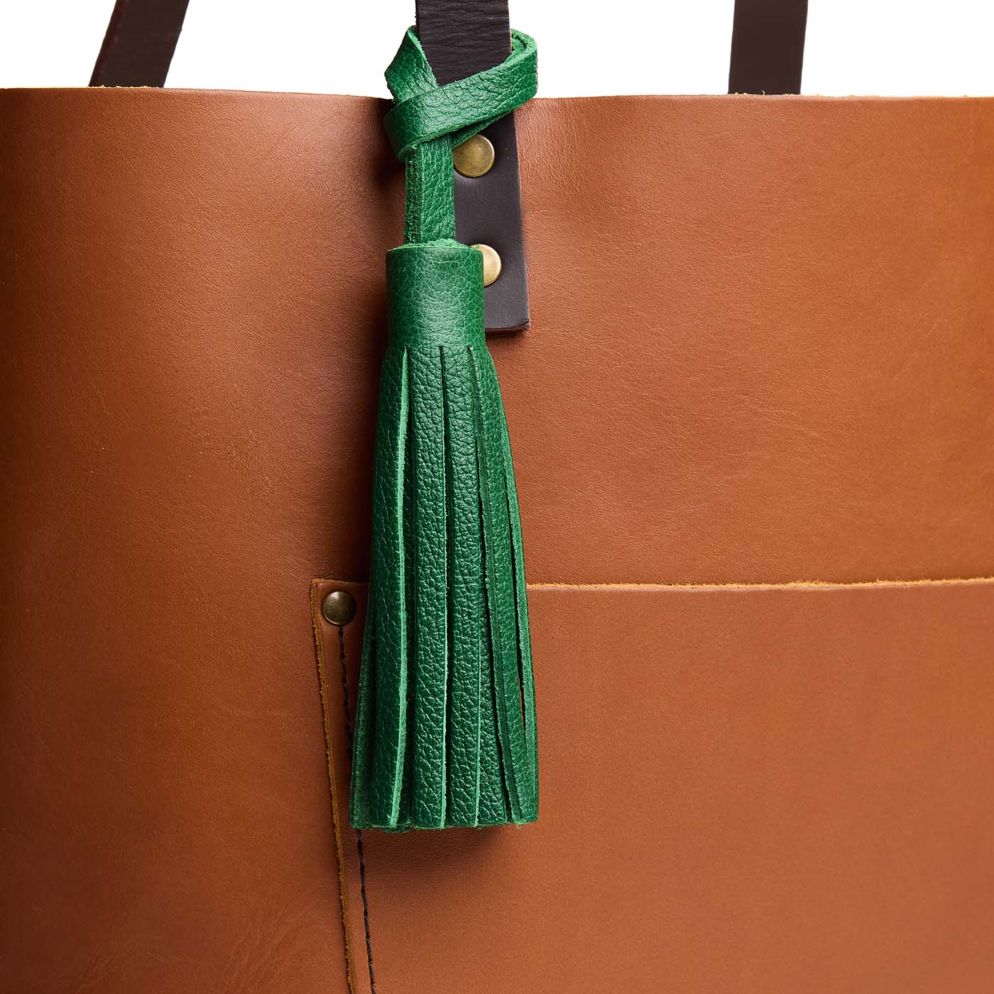 Bacalar*Large | Fringed leather tassel with leather loop