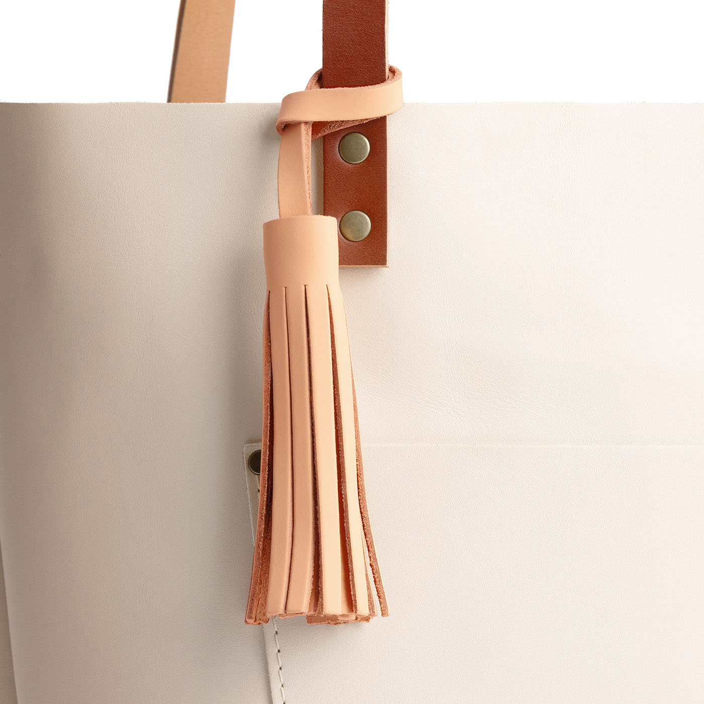 Mamey*Large | Fringed leather tassel with leather loop