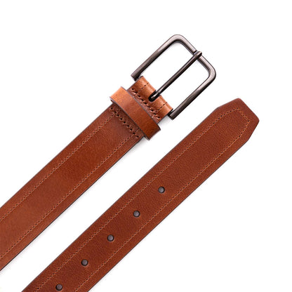 Amber | Close up buckle detail