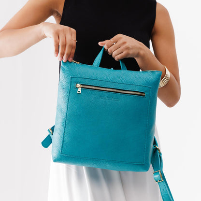 Baja*Large | Model holding square slim leather tote backpack
