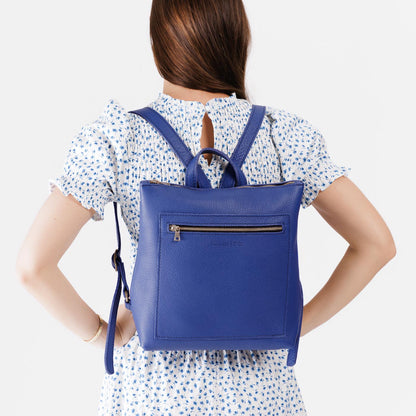 Molino Blue*Large | Model wearing square slim leather tote backpack