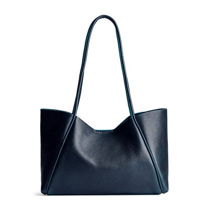 Boreal*Medium | Wide tote with leather straps and snap closure